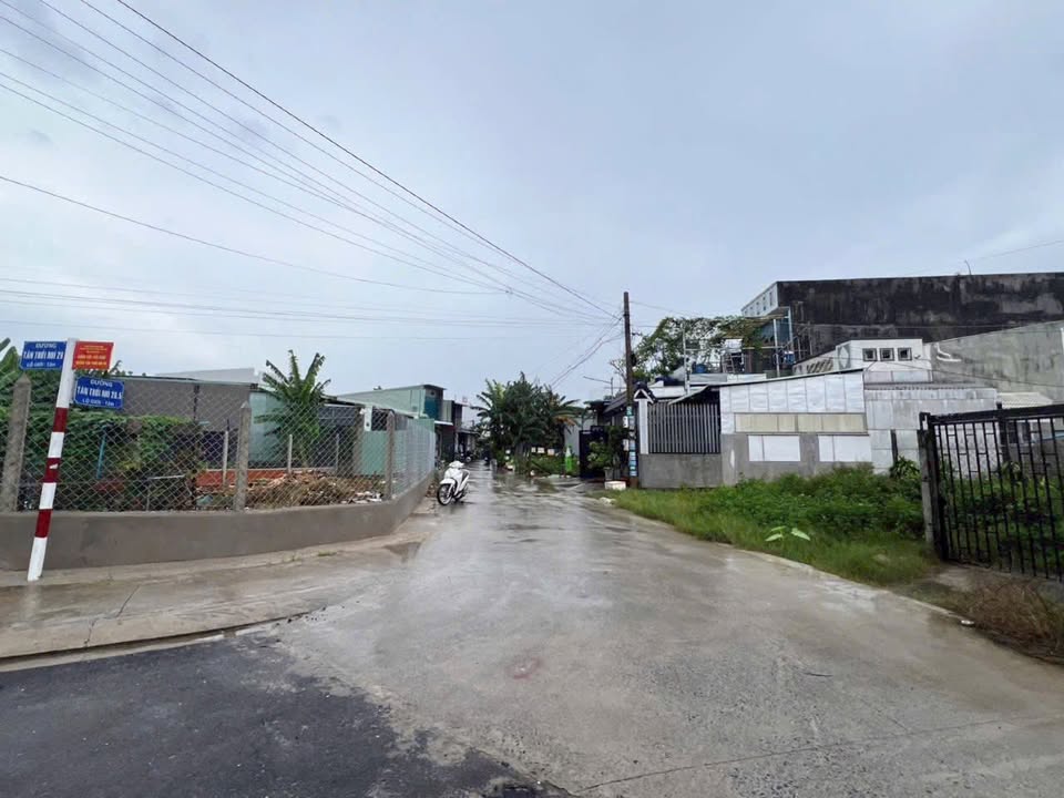 Đất nền Tân Thới Nhì Hóc Môn 91.5m² giá 3.3 tỷ - Khu dân cư sạch đẹp!