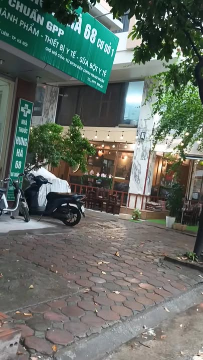 Nhà đẹp Phú Diễn 42m² giá 12.95 tỷ - Ô tô đỗ thoải mái, thang máy hiện đại!