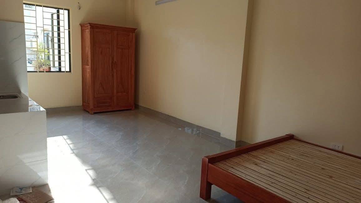 Căn hộ cho thuê tại Thạch Bàn 30m² giá 3.5 triệu - Ô tô đỗ cửa, nhận nhà ngay!