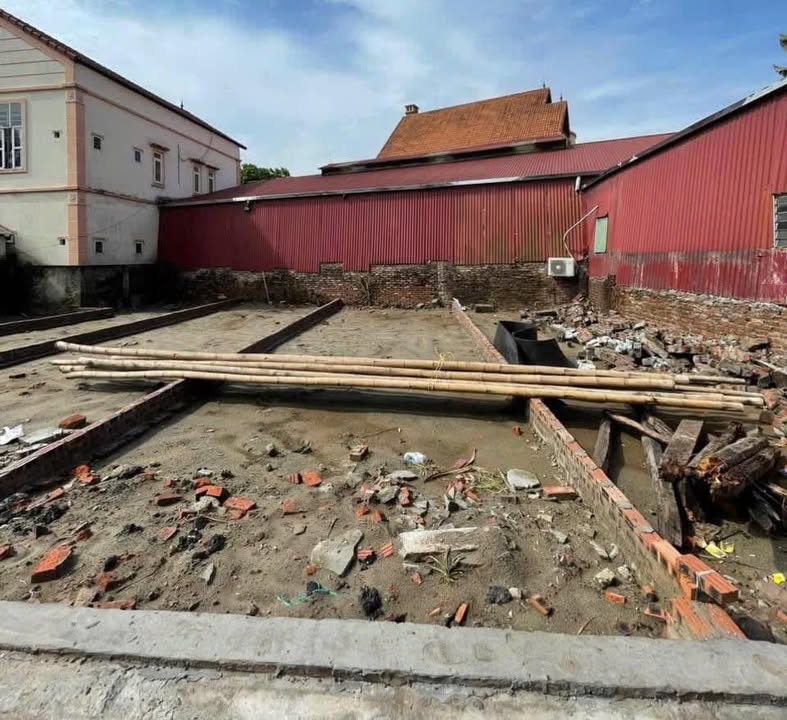 Đất Đa Tốn - Gia Lâm 50m² giá 2 tỷ - Vị trí đẹp, tiện ích đầy đủ!