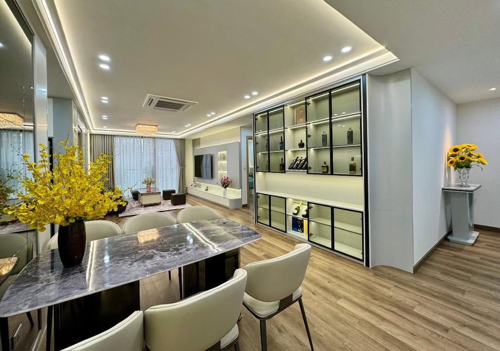 Căn hộ N04B-T1 KĐT Ngoại Giao Đoàn 129m² - Thiết kế hiện đại, sẵn sàng vào ở!