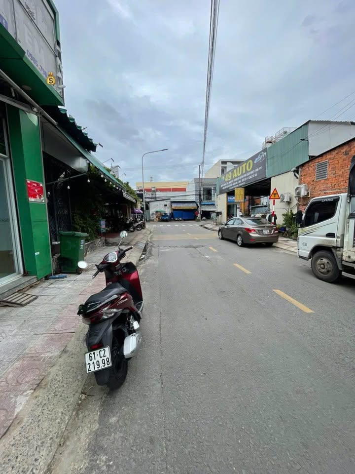 Nhà cho thuê Lái Thiêu 100m² giá 9 triệu - Đầy đủ tiện nghi, gần Nhà Thờ Bình Hoà!