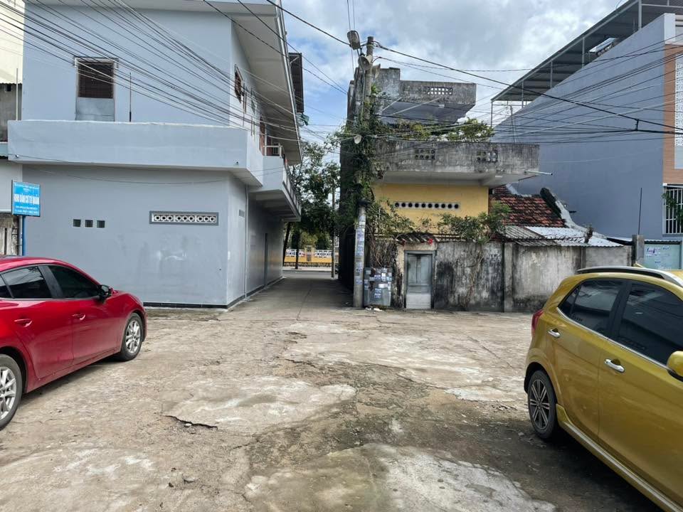 Nhà nguyên căn cho thuê tại Tuy Hoà 80m² giá 3 triệu - Sân rộng, đậu xe thoải mái!