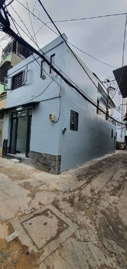 Nhà góc 2 tầng quận 11, 56m² giá 7,5 tỷ - Cơ hội hiếm có!