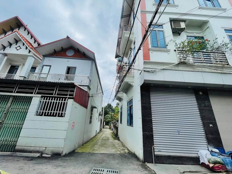 Đất Cổ Loa Đông Anh 71m² giá 4 tỷ - Đường vào thuận tiện, dân cư đông đúc!