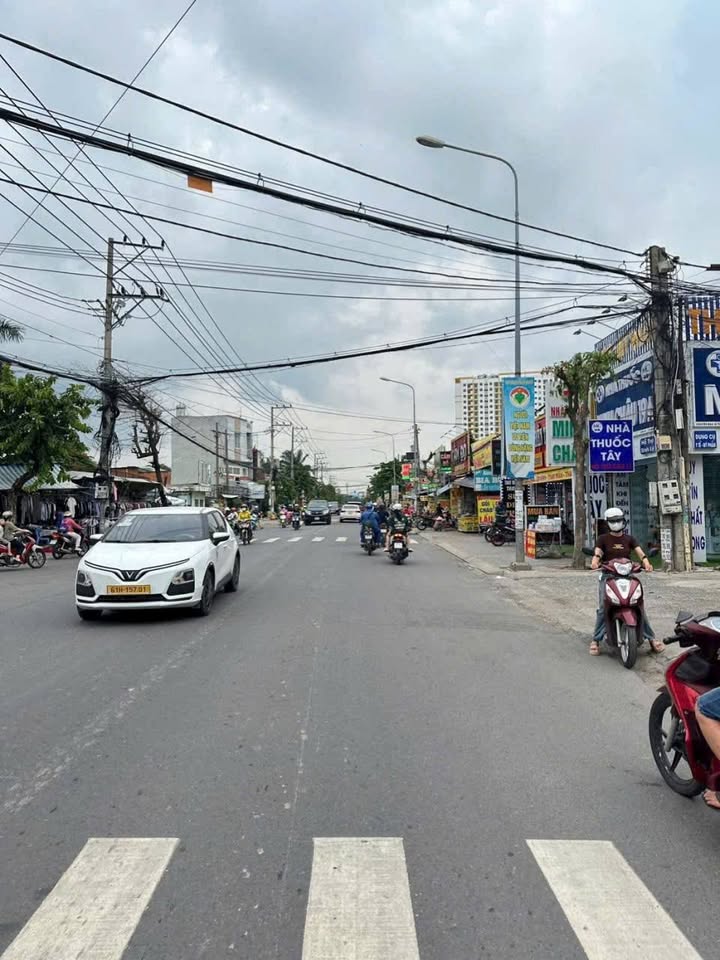 Bán quán cà phê mặt tiền Lê Thị Trung, An Phú - Diện tích 260m², giá 15.5 tỷ - Cơ hội đầu tư hấp dẫn!