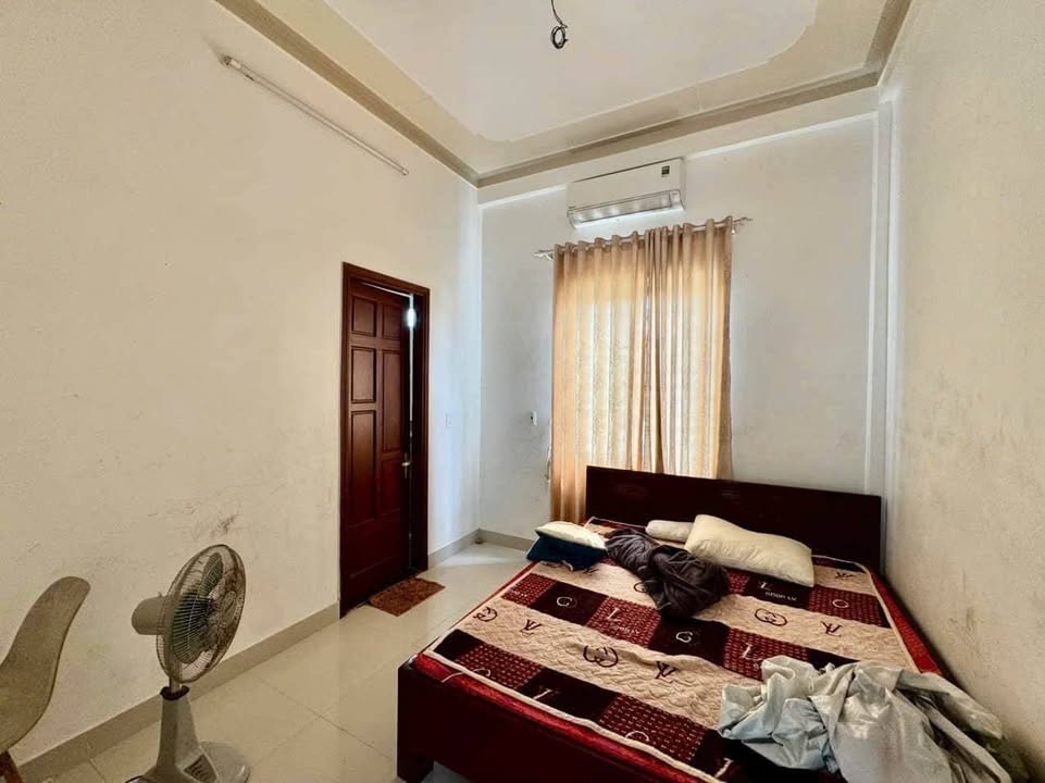 Nhà 2,5 tầng kiệt ô tô Vân Dương, phường Vỹ Dạ, 100m² giá 3 tỷ - Chính chủ bán gấp!