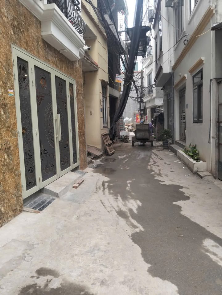 Căn hộ CCMN Phú Diễn 57m² giá 15 tỷ - Nhà mới 18 phòng khép kín!