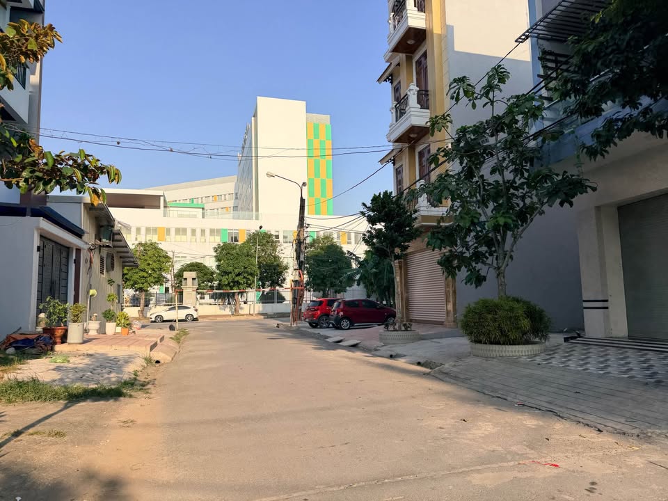 Đất Khu 4 Vĩnh Niệm 84m² giá 6.883 tỷ - Gần trường học Vin đang xây dựng!