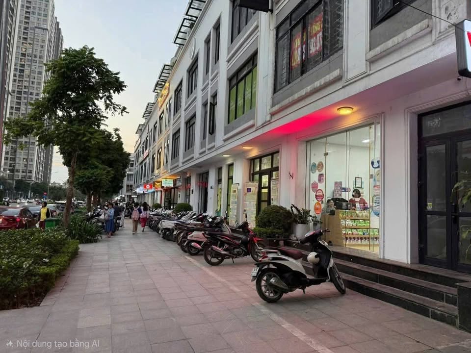 Bán FrontHouse mặt phố Hàm Nghi 92m² giá 59.5 tỷ - Kinh doanh đỉnh cao!