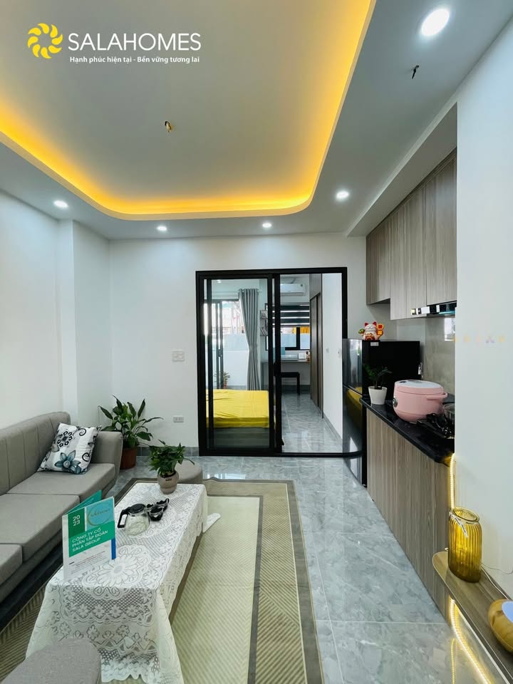 Căn hộ 1 ngủ 1 khách phố Pháo Đài Láng 40m² - Ô tô đỗ cửa, Nhà mới cực xinh!