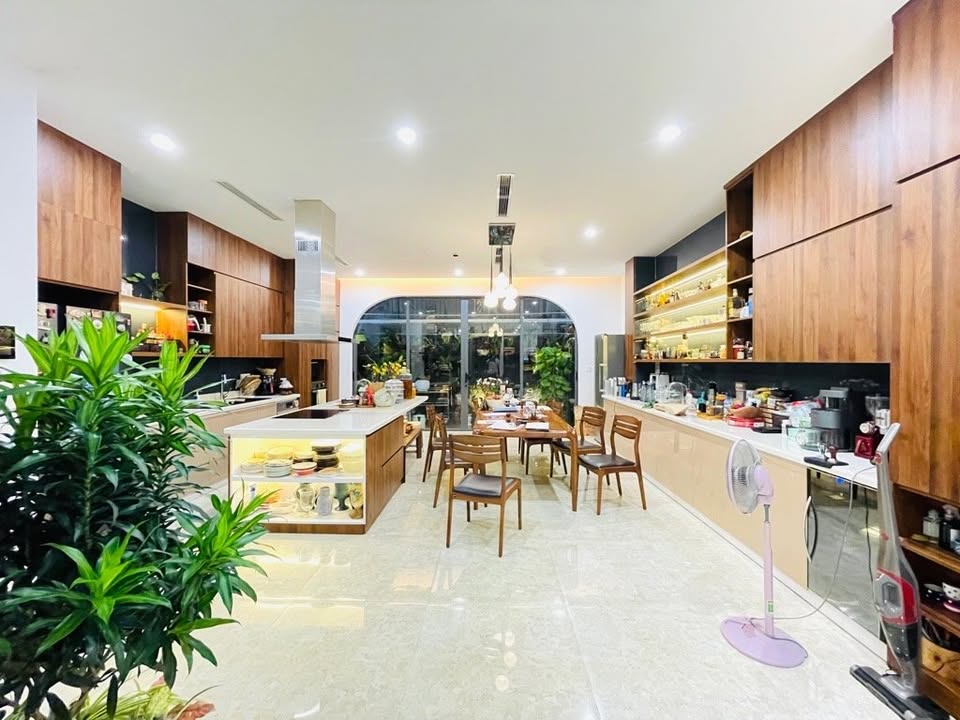 Biệt thự Louis City Đại Mỗ 123m² giá 48 tỷ - Sang trọng như khách sạn