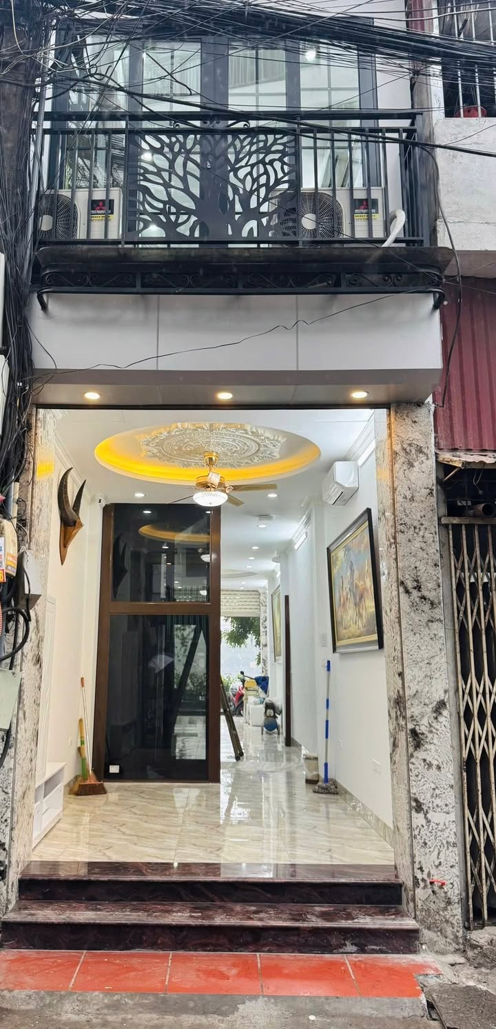 Nhà nguyên căn 126 ngõ 88 Trần Quý Cáp, Đống Đa, 46m² - Đường thoáng, kinh doanh tốt!