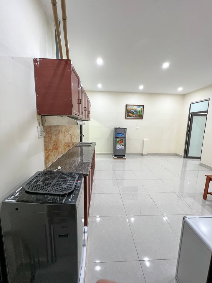 Căn hộ cho thuê Lô L4 Yên Xá 45m² giá 4 triệu - Nhận phòng ở ngay!