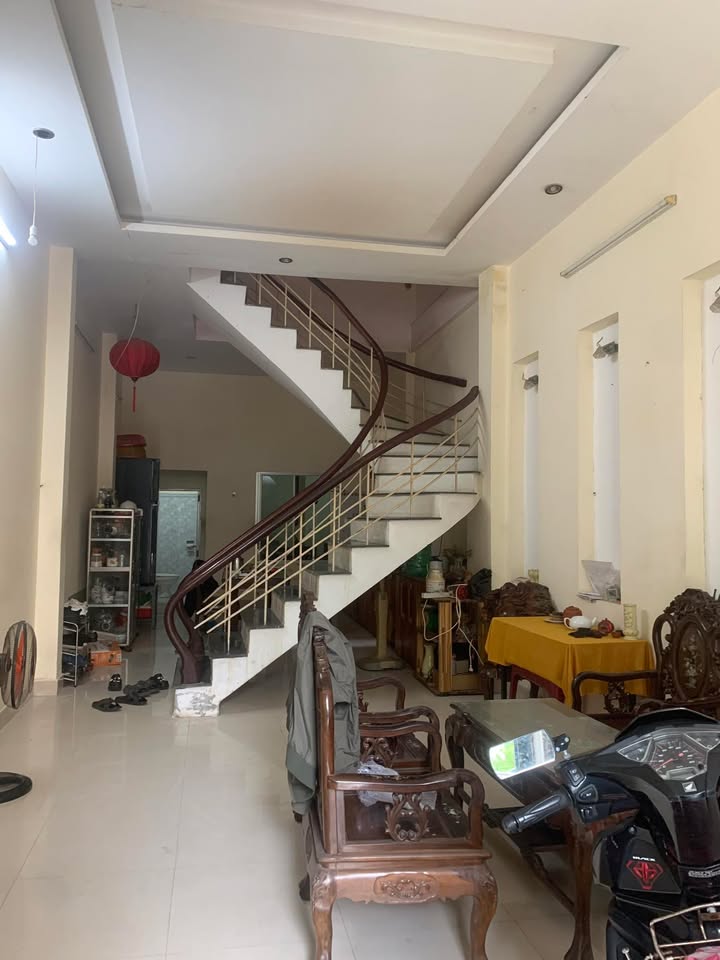 Nhà 4 tầng mặt tiền Trương Chí Cương, Đà Nẵng 61m² giá 6.75 tỷ - Đầu tư sinh lời tốt!