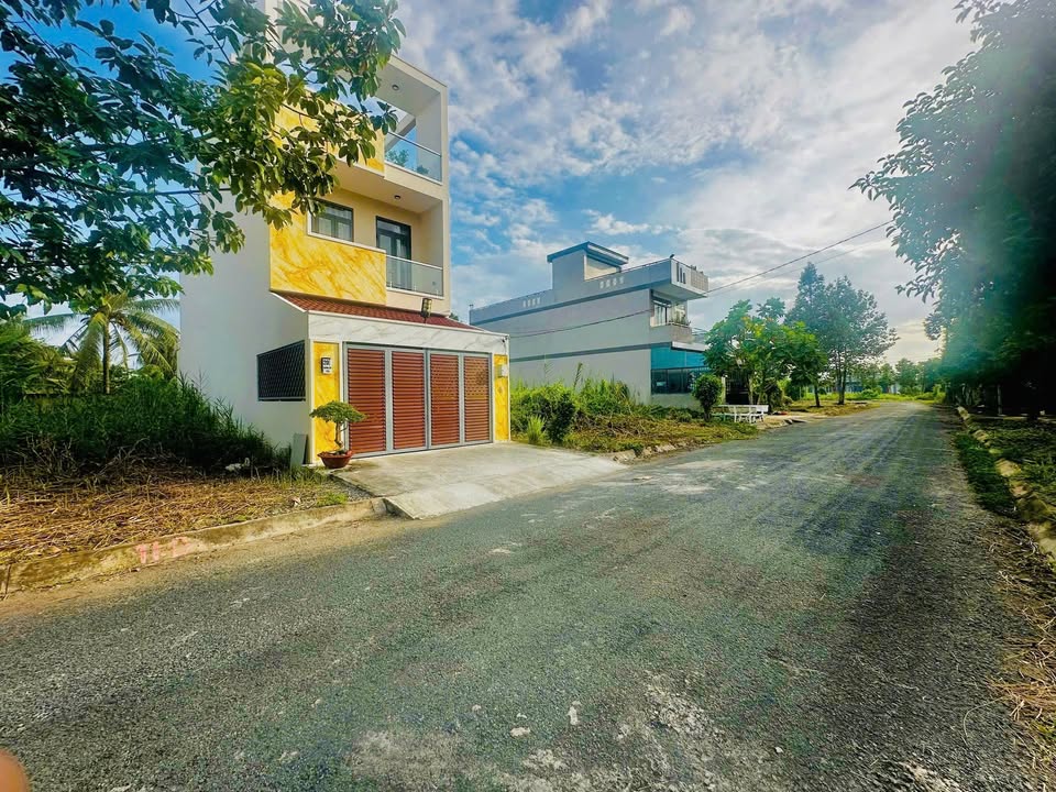 Đất nền chính chủ 106m² tại Phường 6, Tân An - Sổ đỏ sẵn, giá thỏa thuận!