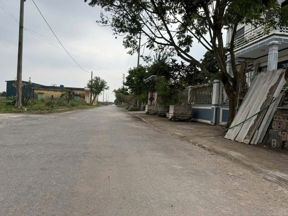 Đất nền Hồng Tiến, Kiến Xương 100m² giá 600 triệu - Cơ hội đầu tư tốt!