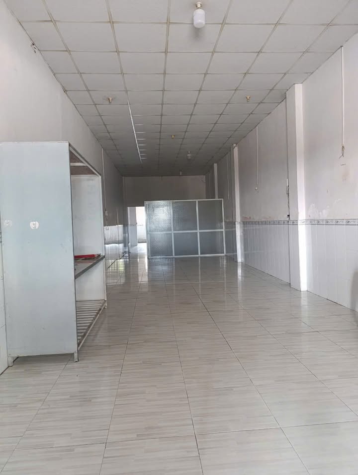 Nhà mặt tiền Ngô Quyền Rạch Giá 180m² giá 8 triệu - Đầu tư sinh lời ngay!
