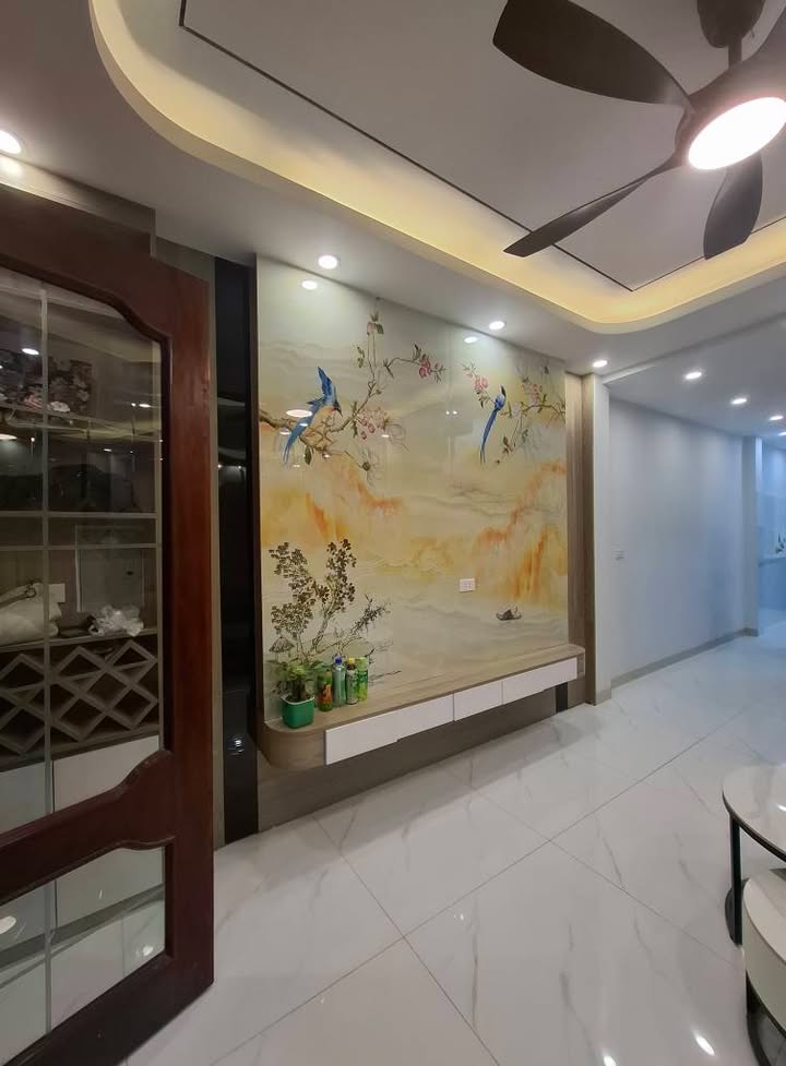 Nhà riêng Ngọc Khánh 37m² 5 tầng giá 7 tỷ - Đón Tết ngay!