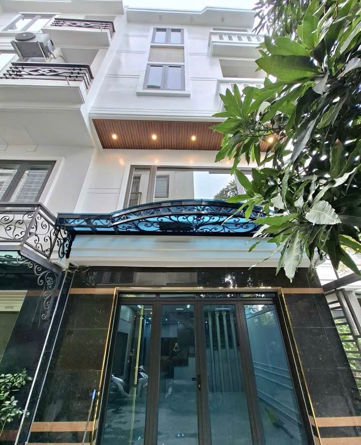 Nhà riêng đường Hoàng Ngọc Phách, Hải Phòng 60m² giá 5.65 tỷ - Full nội thất tặng kèm!