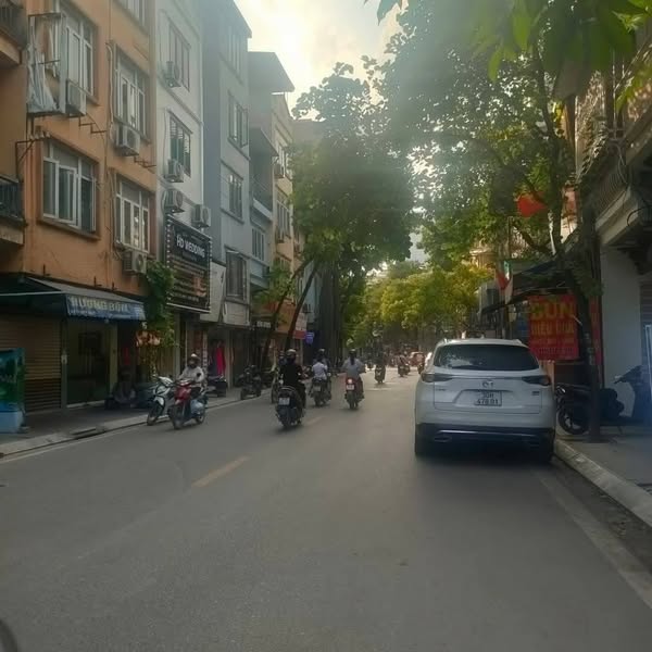 Nhà 6 tầng Hồ Tùng Mậu 41m² giá 6 tỷ - Chính chủ bán gấp!