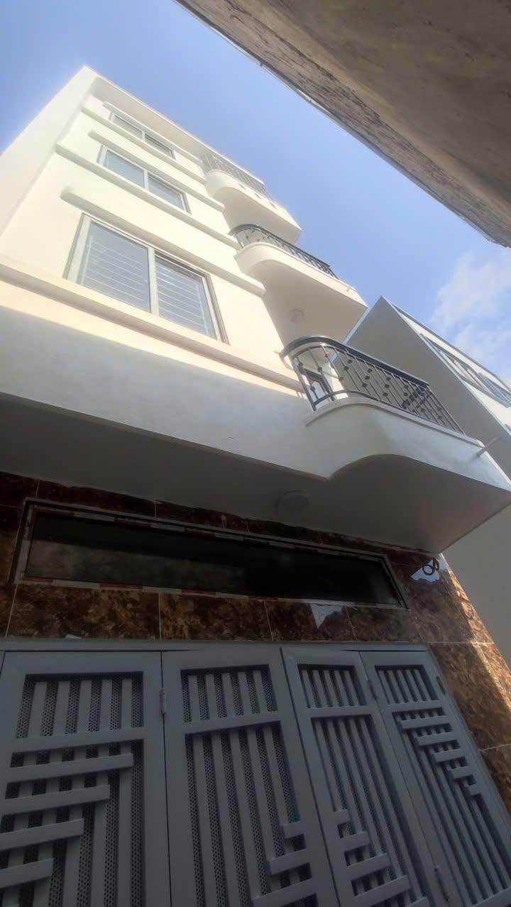 Nhà phố Yên Phú – Liên Ninh – Thanh Trì, 40m² giá 5 tỷ - Tiềm năng sinh lời lớn!