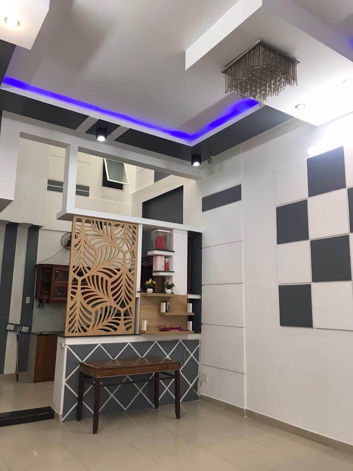 Nhà 2 tầng kiên cố tại 282 Hà Huy Tập, Đà Nẵng - Giá 4.65 tỷ, thương lượng tốt!