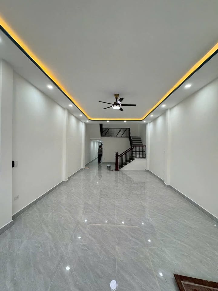 Nhà 2 Tầng Mặt Tiền Đường Phạm Hùng - Hòa Xuân 107m² giá 8.2 tỷ - Kinh doanh đỉnh cao!