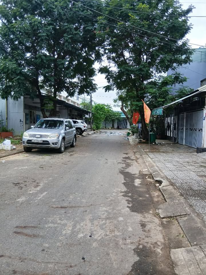 Dãy trọ 5 phòng đường Nguyễn Minh Không 128m² giá 5 tỷ - Đầu tư sinh lời ổn định!