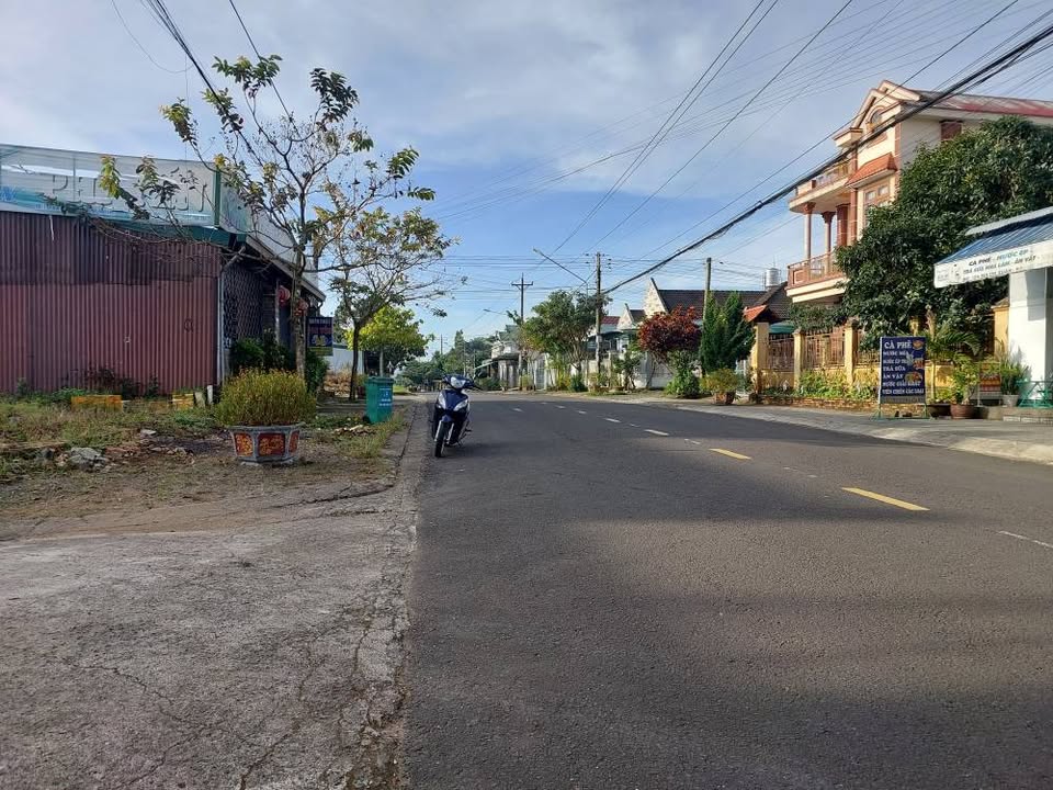 Đất 2 mặt tiền Bùi Thị Xuân, Bảo Lộc 91m² giá 5 tỷ - Cơ hội đầu tư tuyệt vời!