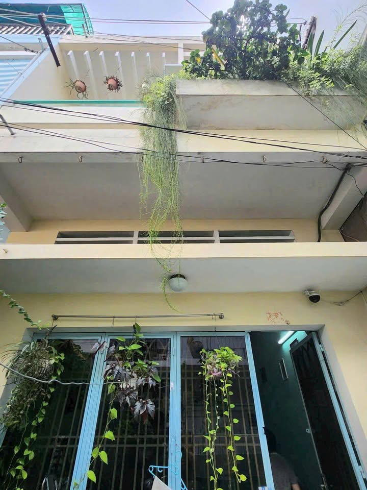 Nhà riêng Sư Vạn Hạnh Quận 10 72m² giá 12 tỷ - Không thể bỏ lỡ!