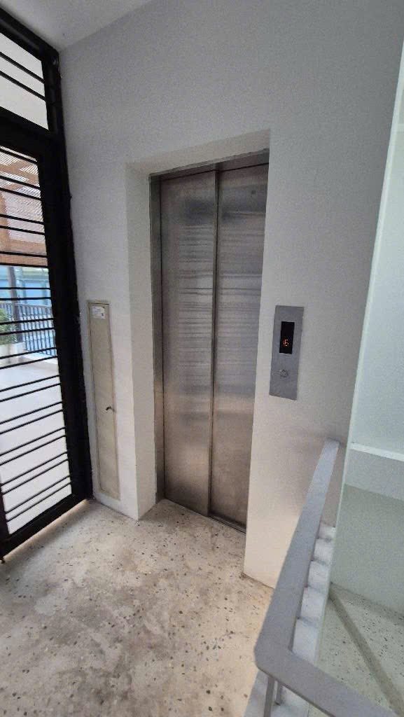 Nhà phố Giang Văn Ninh, Ba Đình 56m² giá thỏa thuận - Thích hợp làm văn phòng