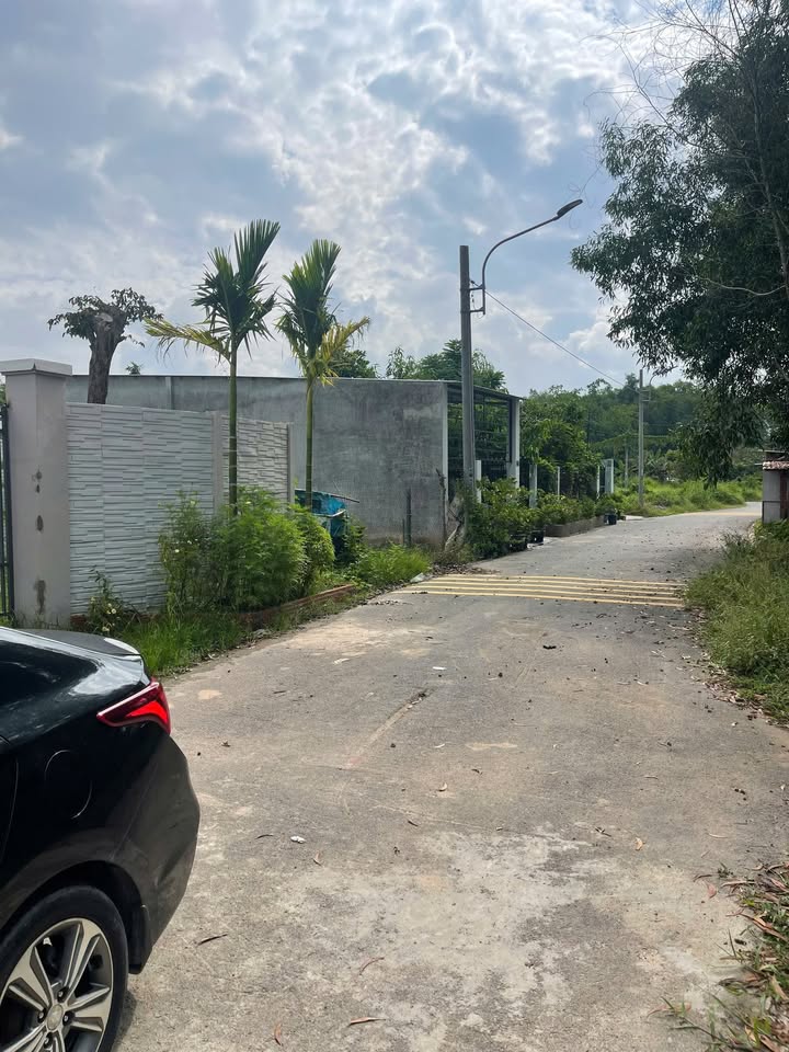 Đất nền Phú An Bến Cát 660m² giá 3.7 tỷ - Nhà vườn nghỉ dưỡng lý tưởng!