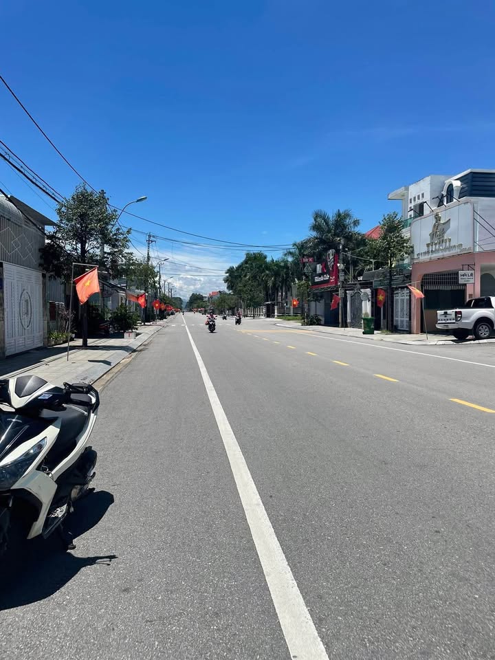 Đất nền đường Bà Triệu, phường Thắng Lợi, 172m² giá 3 tỷ - Kinh doanh sầm uất!