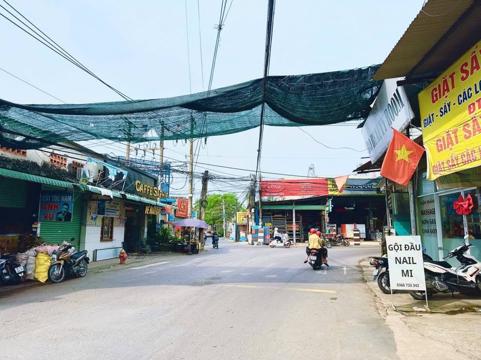 Nhà mặt tiền kinh doanh Nguyễn Phúc Chu, 110m² giá 5 tỷ - Đầu tư sinh lời ngay!