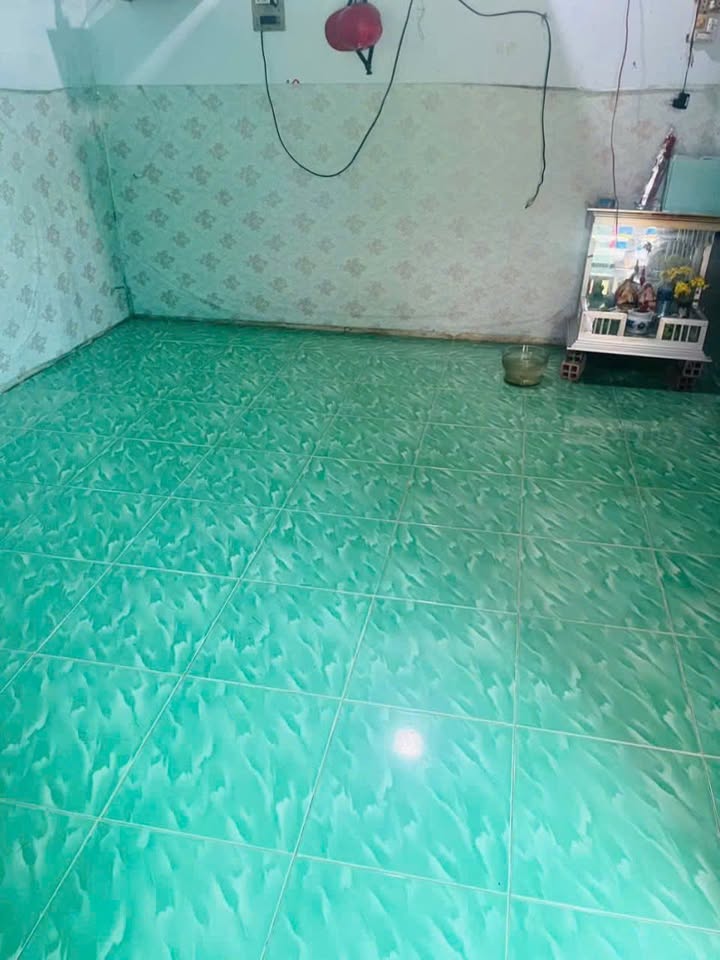 Đất nhà thị trấn Bình Đại, Bến Tre 75m² giá 320 triệu - Sổ đỏ chính chủ, sẵn sàng ở ngay!