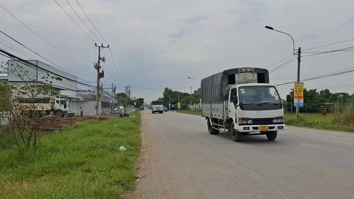 Đất mặt tiền Nguyễn Hữu Trí, Bến Lức, 2400m² giá 68 tỷ - Cơ hội đầu tư hiếm có!