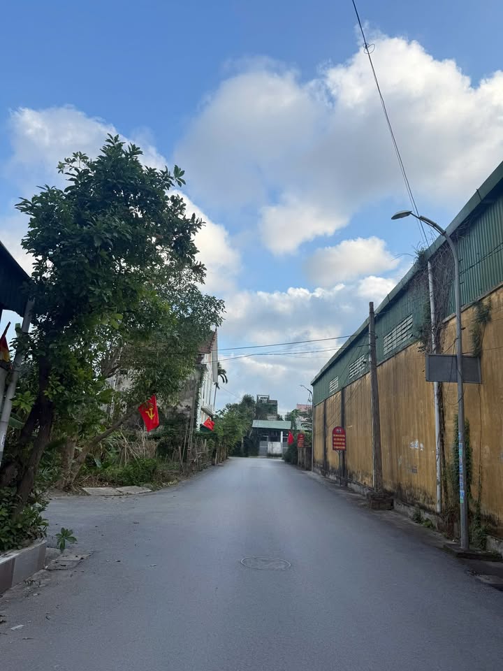 Lô góc đất Nghi Phú 131m² giá 5 tỷ - Gần chợ Quán Bánh!