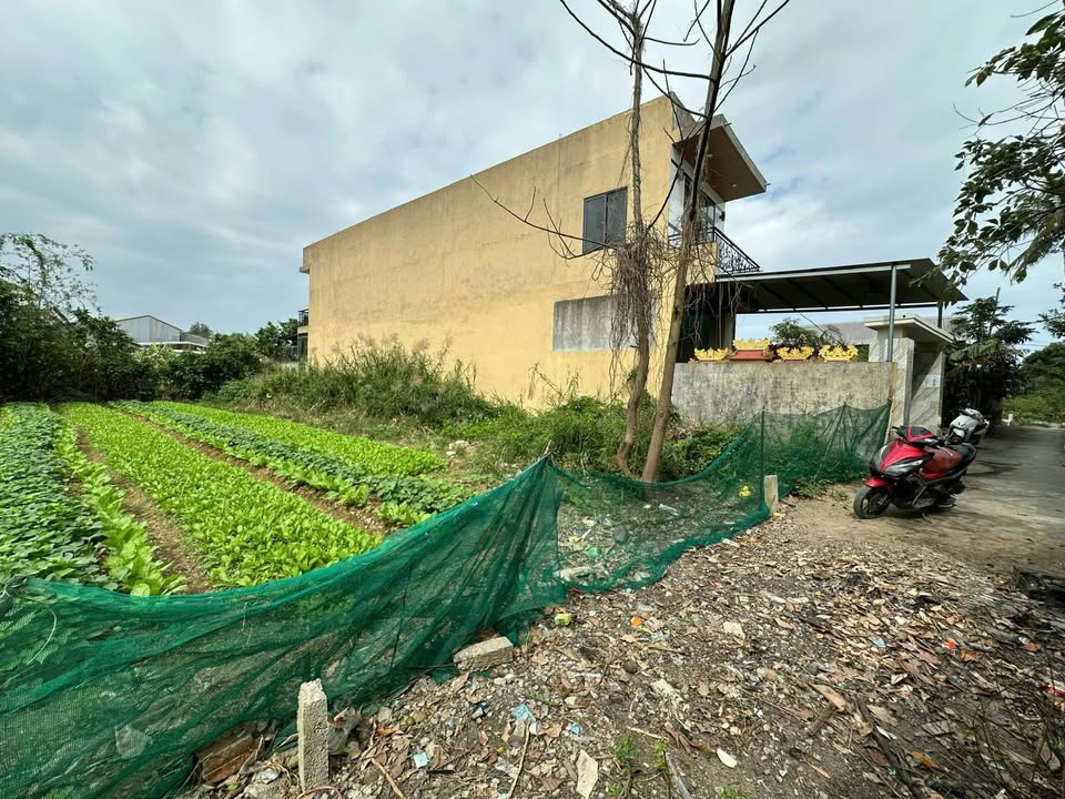 Đất nền Phú Thượng 140,4m² giá 1.4 tỷ - Sổ hồng chính chủ, view kênh!