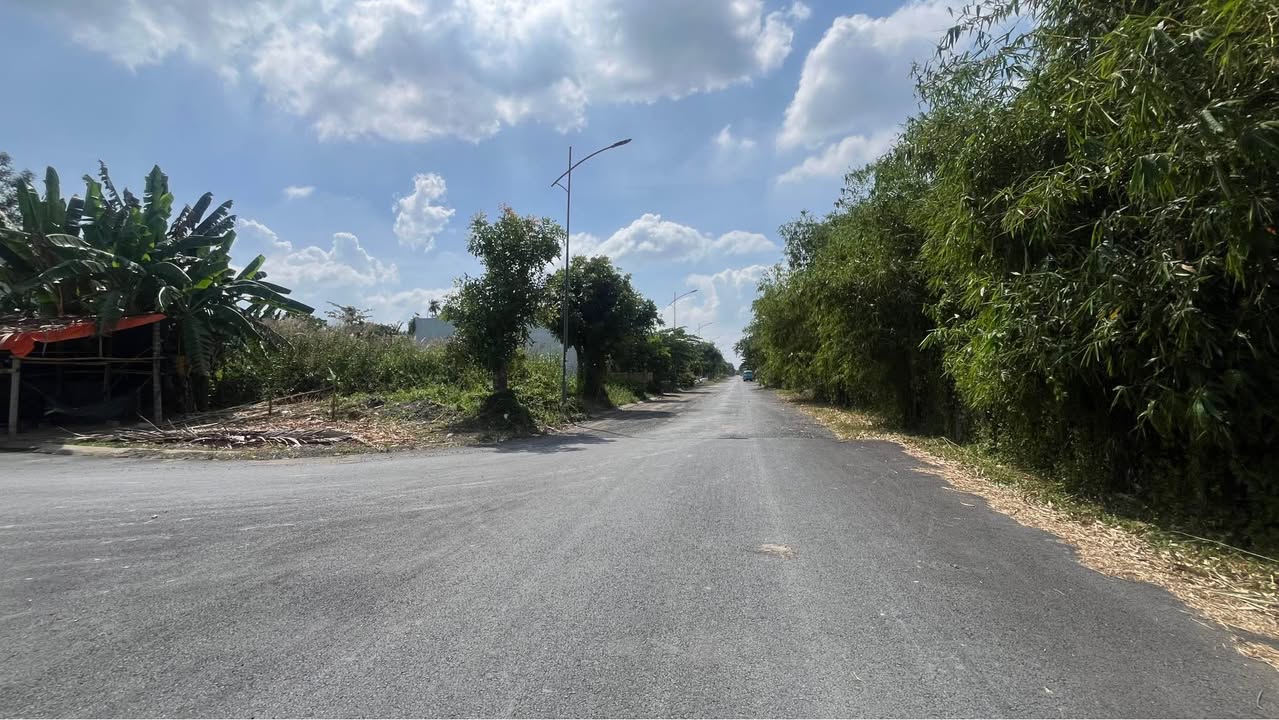 Đất nền góc 2 mặt tiền khu dân cư Cửu Long 72m² giá 2.35 tỷ - Tiềm năng đầu tư cao!