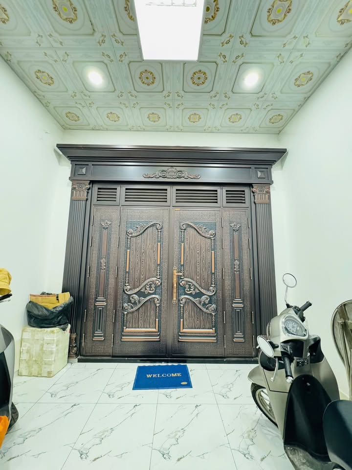 Bán nhà mặt tiền Bàu Cát, Tân Bình 85m² giá 20.4 tỷ - Kinh doanh đắc địa!