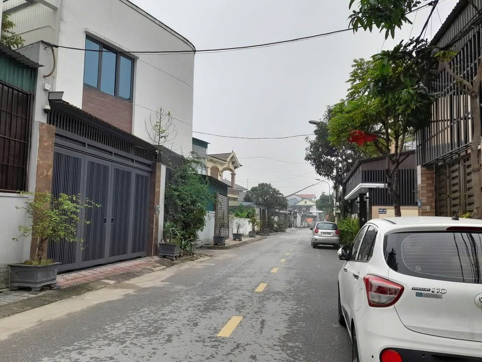 Đất lô góc mặt đường Hoàng Trọng Trì, Hưng Lộc 90m² giá chỉ 4.8 tỷ - Đầu tư sinh lời!