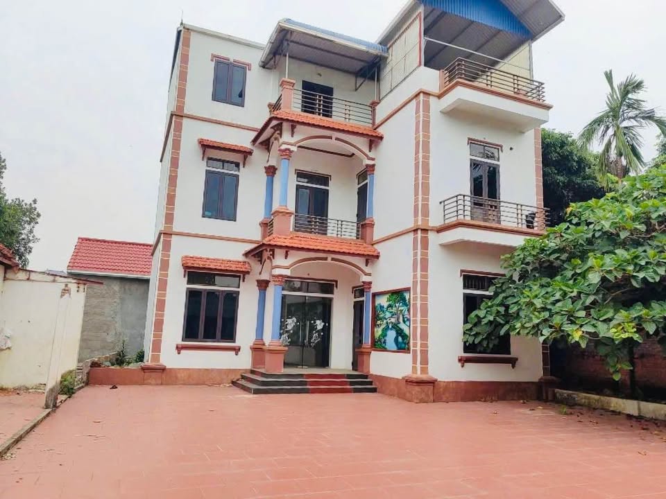 Nhà và đất xã Xuân Mai, Chương Mỹ 587m² chỉ 4 tỷ - Cơ hội đầu tư tuyệt vời!