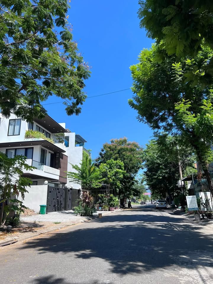 Đất Mặt Tiền Đinh Đức Thiện 93m² giá 6 tỷ - Vị trí đẹp, chính chủ!