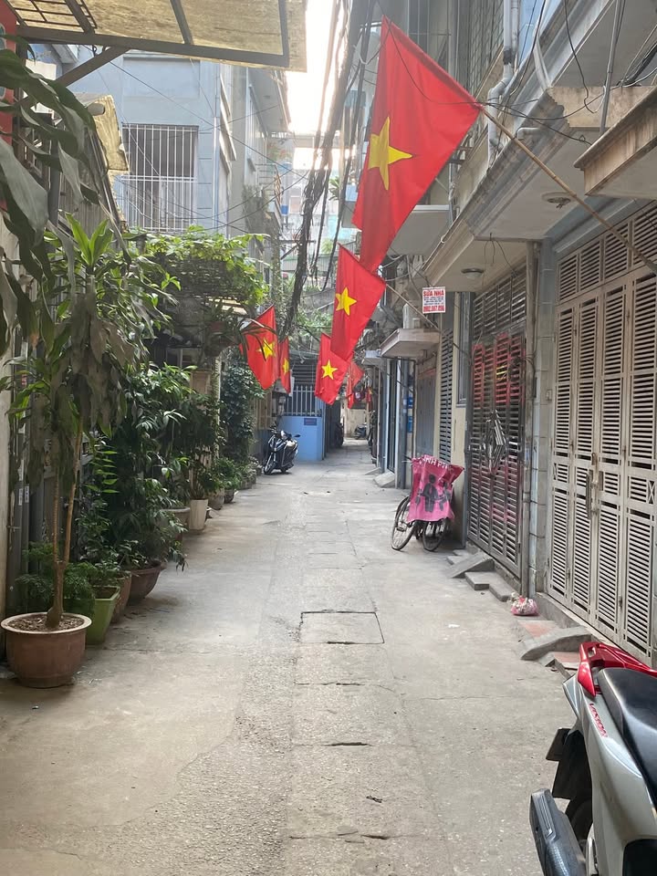 Nhà phố Huế, Hai Bà Trưng 41.5m² giá thỏa thuận - Nội thất đầy đủ, vào ở ngay!