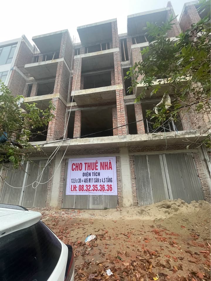 Nhà mặt đường Nguyễn Thiếp, Thanh Hóa 405m² - Phù hợp làm trụ sở ngân hàng, phòng khám!