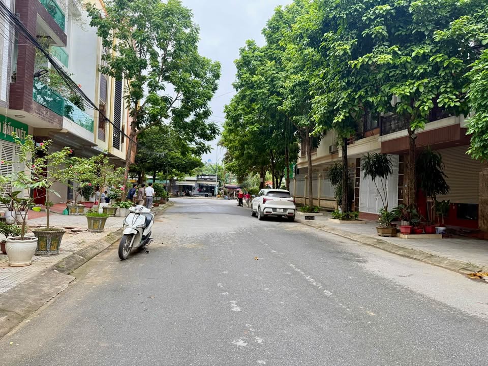 Đất nền phường Đông Hải, Thanh Hóa 106m² giá 3 tỷ - Kinh doanh sầm uất!