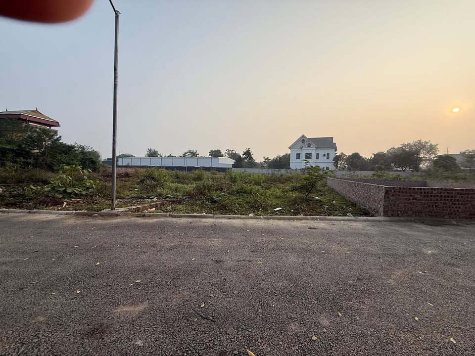 Đất nền thổ cư 100m² tại xã Phú Cát, Quốc Oai - Vị trí đắc địa, giá thỏa thuận!