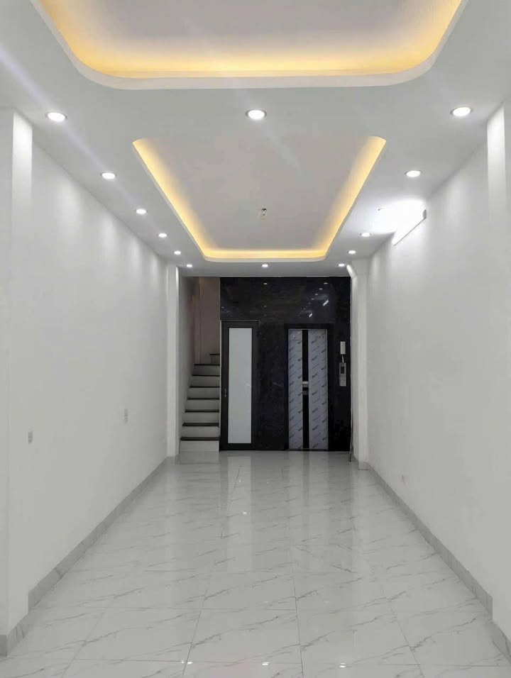 Nhà phố Xóm – Quang Lãm – Phú Lương 42m² giá 8.65 tỷ - Đầu tư sinh lời ngay!