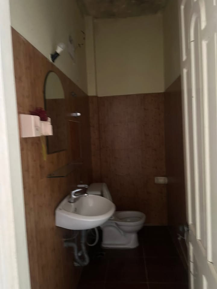 Nhà cho thuê nguyên căn Đà Lạt 2PN giá 5.5 triệu - Sạch sẽ thoáng mát gần bến xe